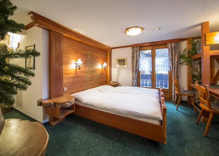 Olympia 3* Saas-Almagell