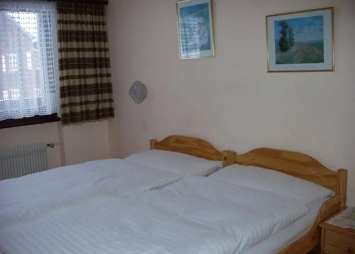 Olympia Saas-Almagell