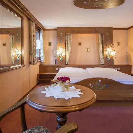 Olympia Hotel Saas-Almagell