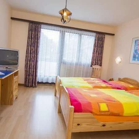 Olympia Saas-Almagell